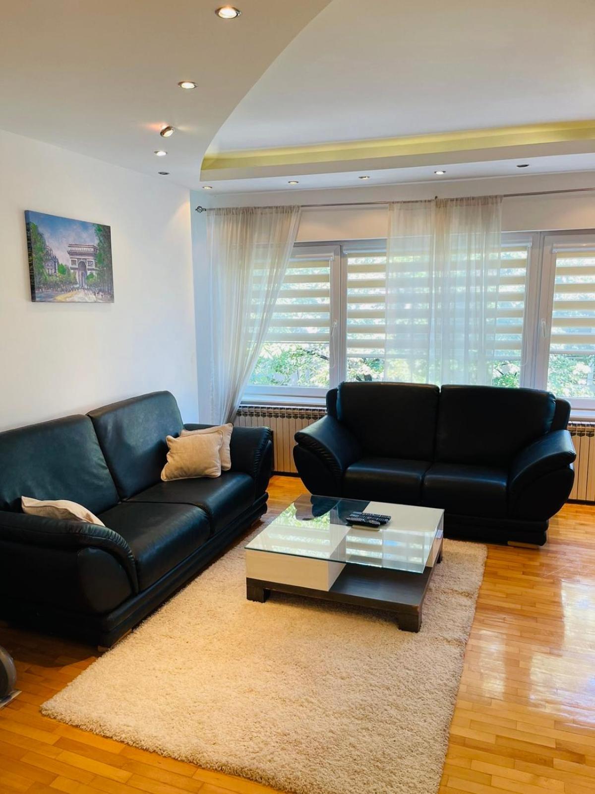 Urban Stay Skopje Exteriör bild