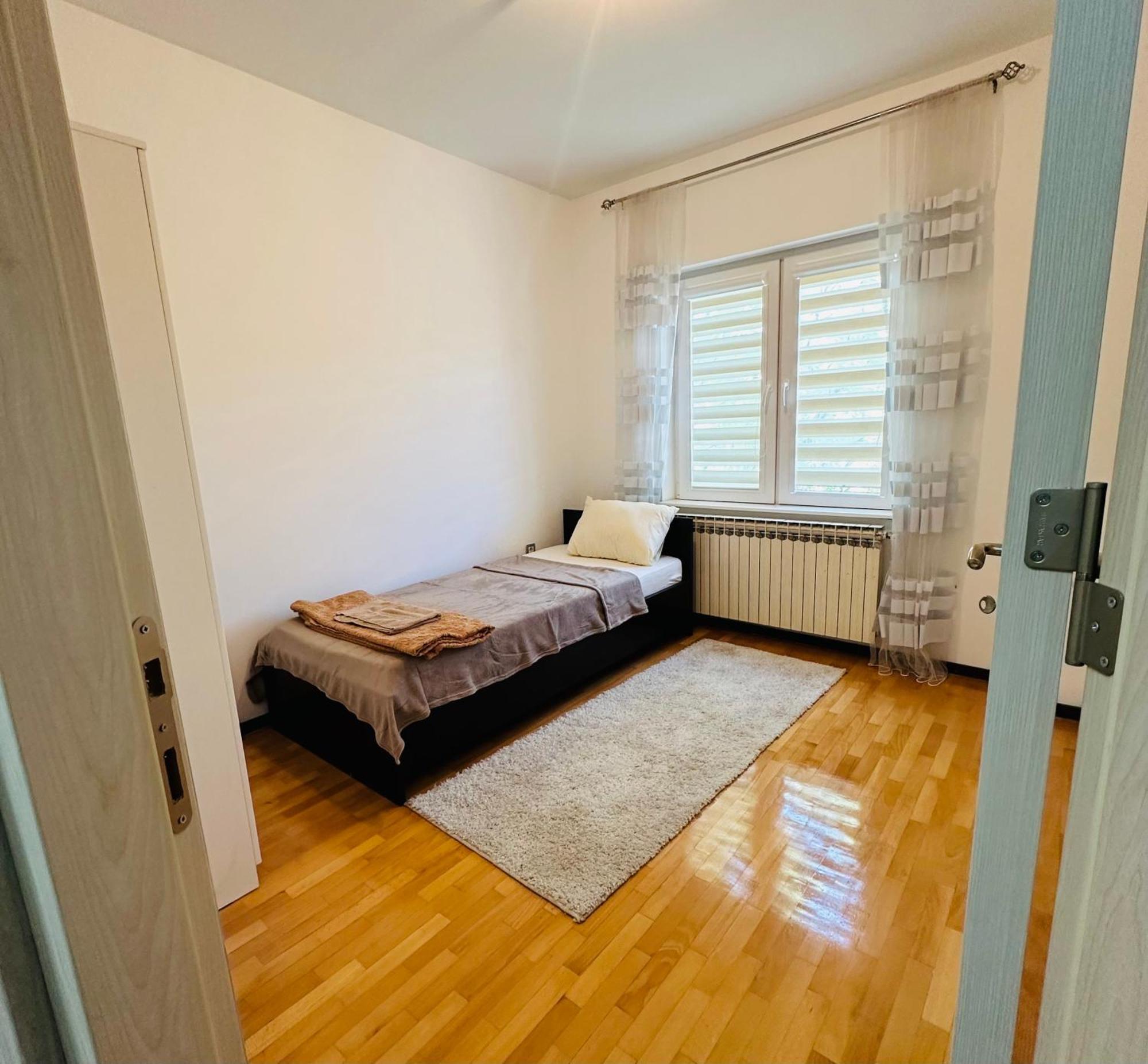 Urban Stay Skopje Exteriör bild
