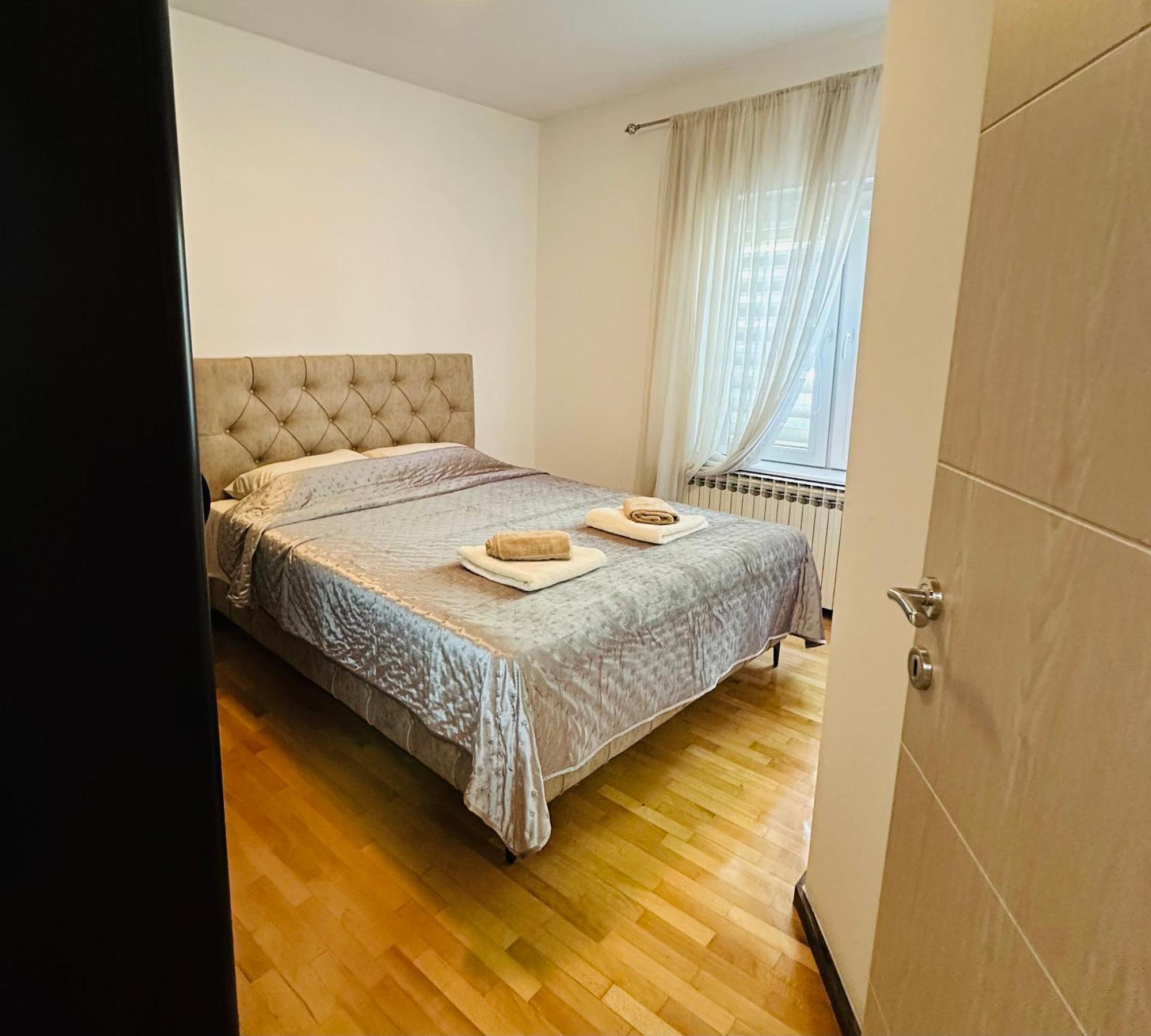 Urban Stay Skopje Exteriör bild